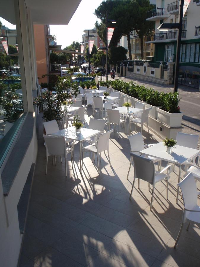 Atlantic & 3* Gabicce Mare